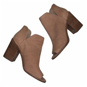 Steve Madden Tala booties women’s size 8